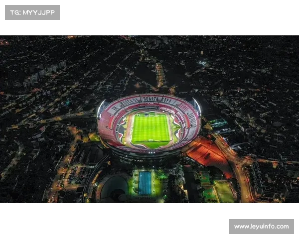 欧冠数据分析助力球队智能备战彰显大数据驱动足球战术革新